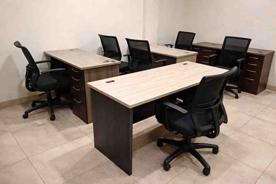 Office Chairs and Tables for Sale in Sialkot