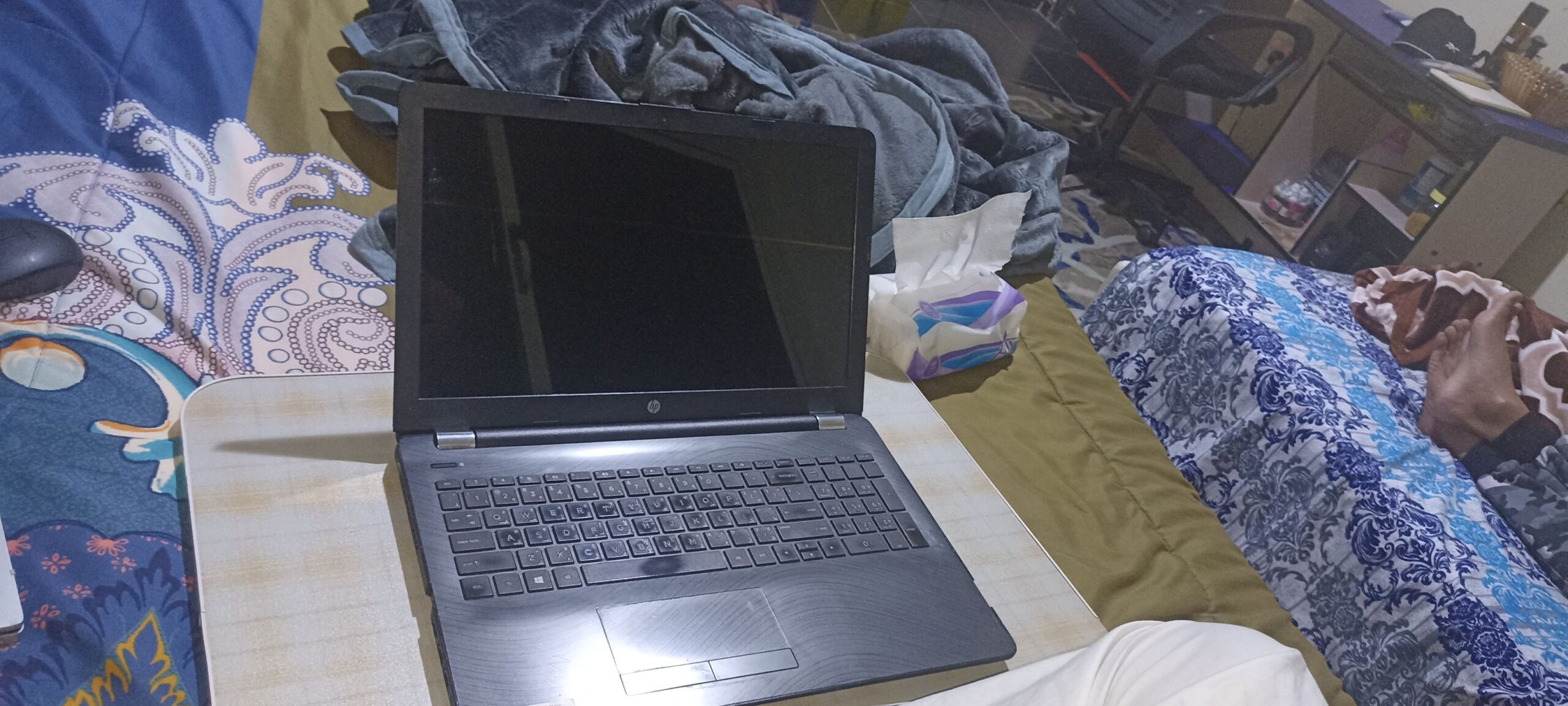 Laptop 1 (1)